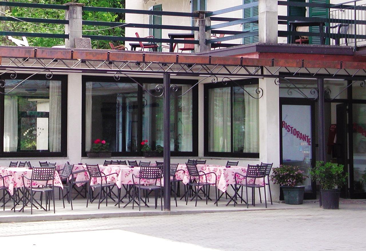 Albergo Ristorante Lavedo Лено Экстерьер фото